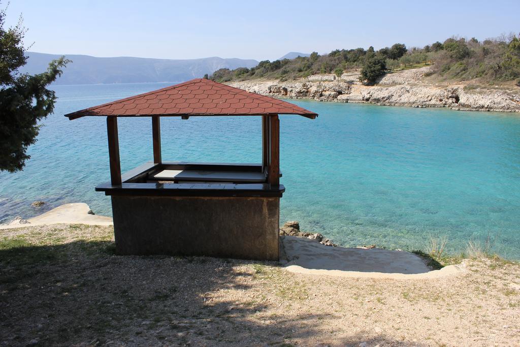 Apartman Luburić Pinezici  Bagian luar foto